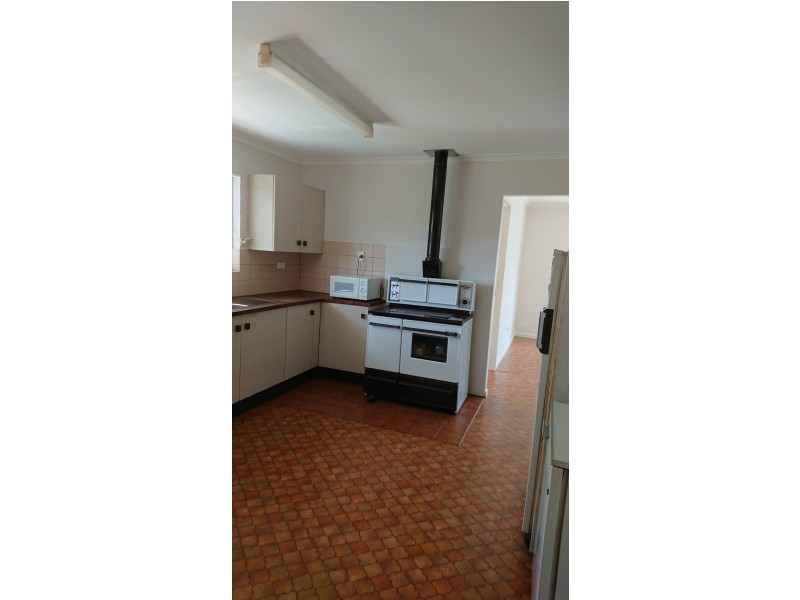 124 Gittins Road, Withcott QLD 4352