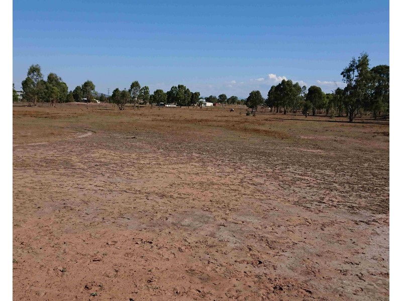 16 Markai Road, Lockyer Waters QLD 4311