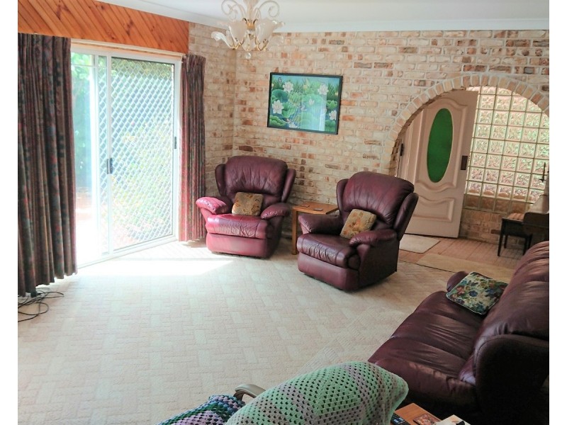 5 Charlies Access, Gatton QLD 4343