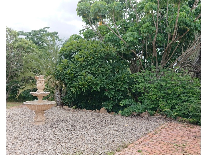 5 Charlies Access, Gatton QLD 4343