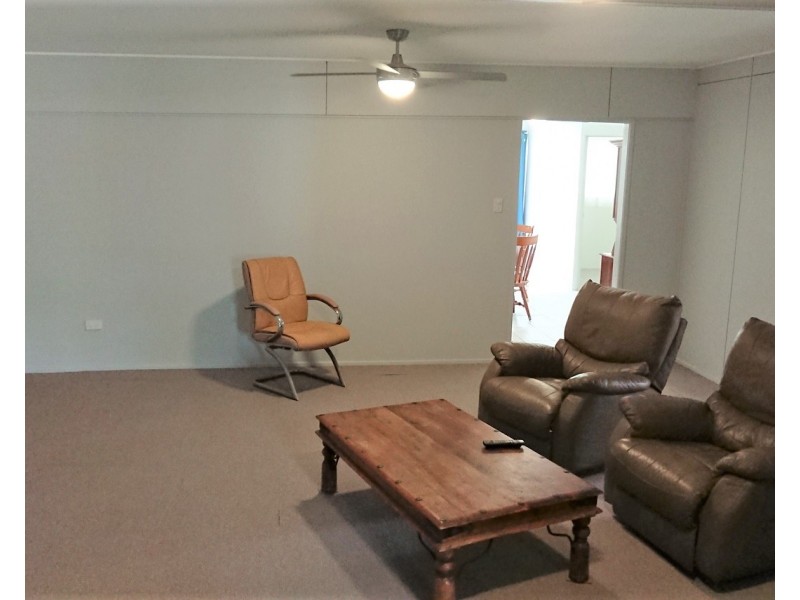 5 Charlies Access, Gatton QLD 4343