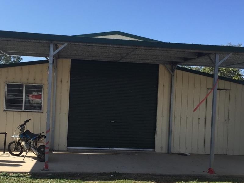 1 Carbine Road, Spring Creek QLD 4343