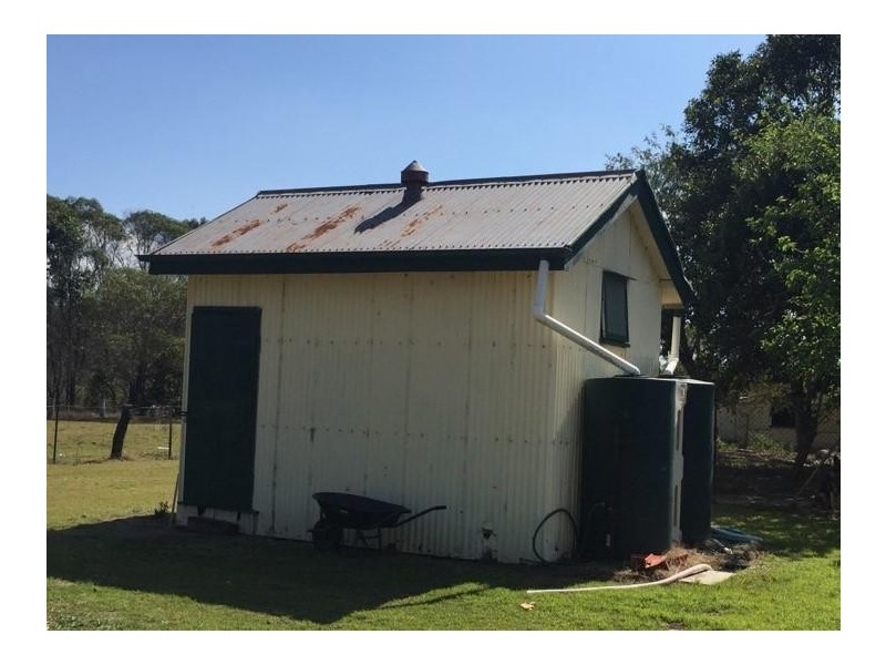 1 Carbine Road, Spring Creek QLD 4343