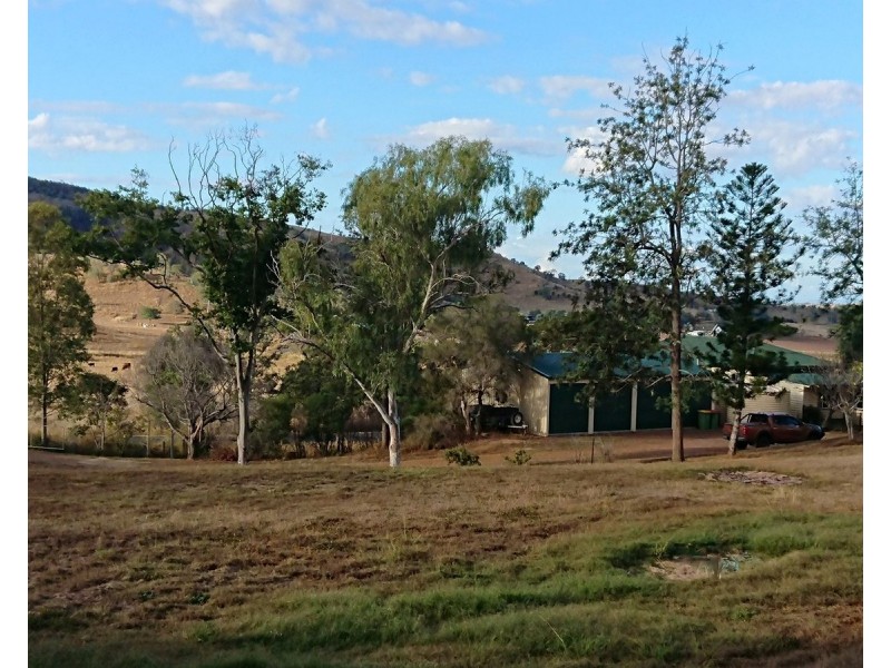 201 Topps Road, Flagstone Creek QLD 4344