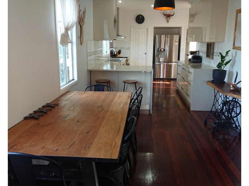 201 Topps Road, Flagstone Creek QLD 4344