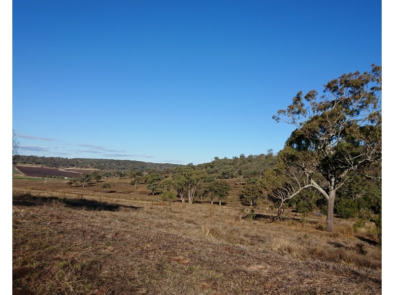 114 Bernard Road, Nobby QLD 4360