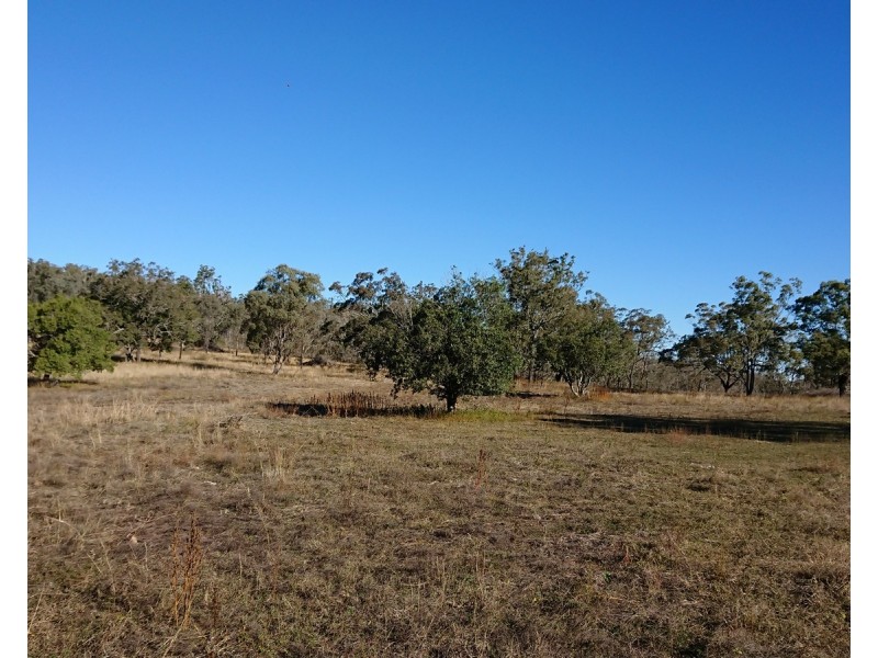 114 Bernard Road, Nobby QLD 4360