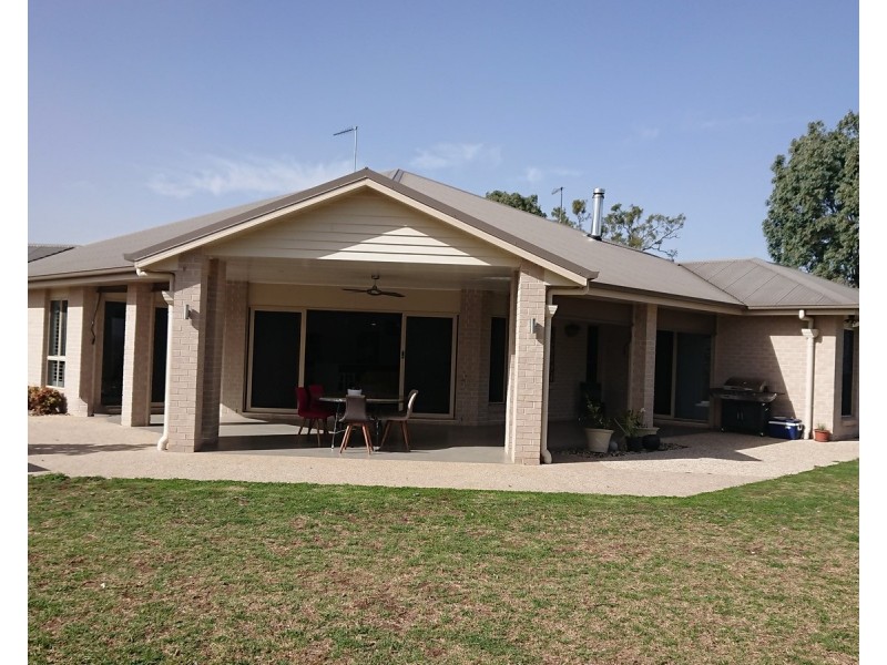 131 Clifton Pittsworth Road, Clifton QLD 4361