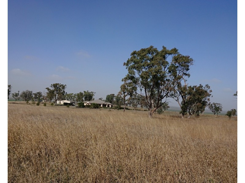 131 Clifton Pittsworth Road, Clifton QLD 4361