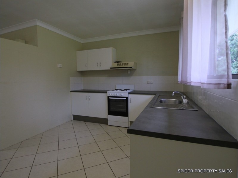 8 Melaleuca Drive, Tully Heads QLD 4854