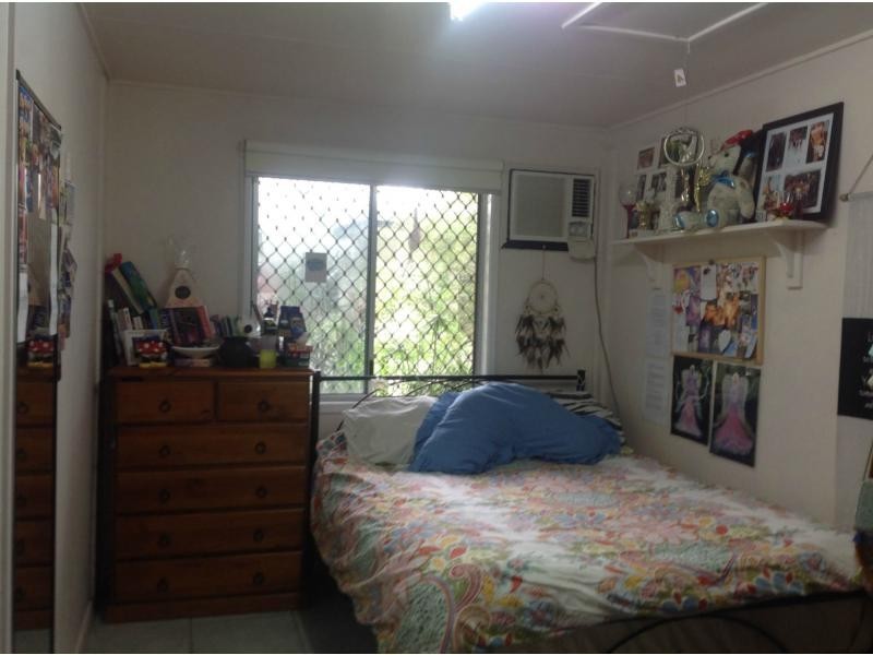135 Bryant Street, Tully QLD 4854