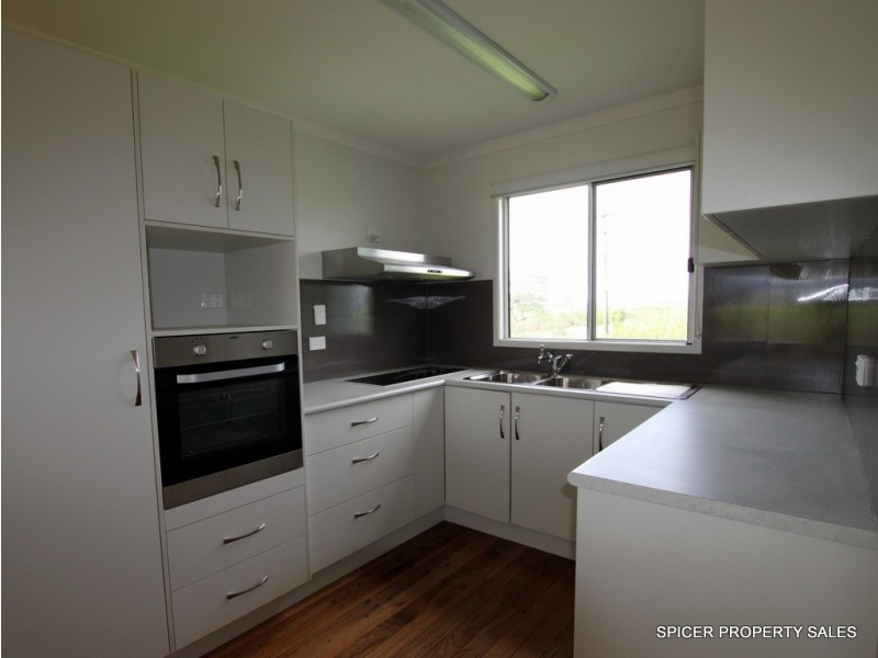 124 Henry Road, Euramo QLD 4854