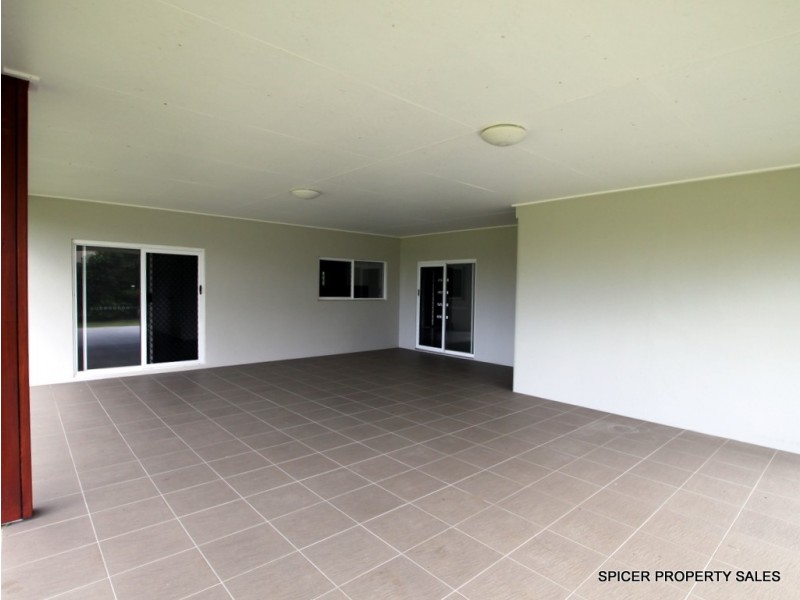 62 BAMBER STREET, Tully QLD 4854