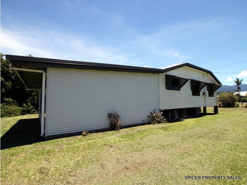 61076 BRUCE HIGHWAY, El Arish QLD 4855