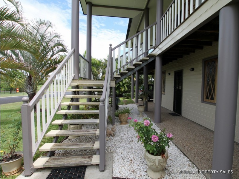 3 REBECCA JANE PARADE, Kurrimine Beach QLD 4871