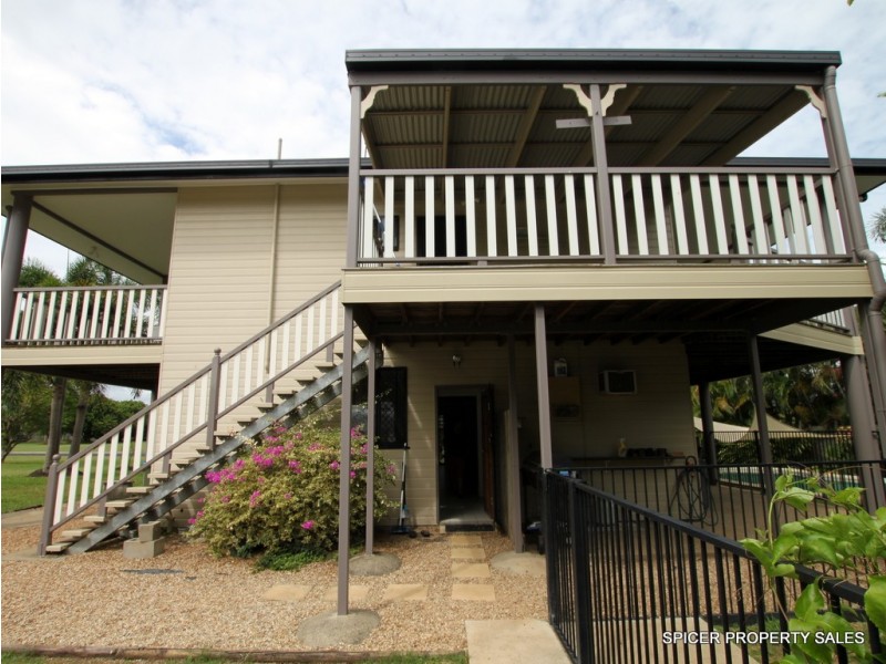 3 REBECCA JANE PARADE, Kurrimine Beach QLD 4871