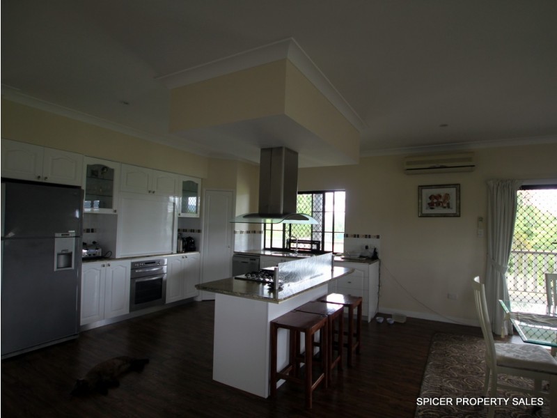 3 REBECCA JANE PARADE, Kurrimine Beach QLD 4871