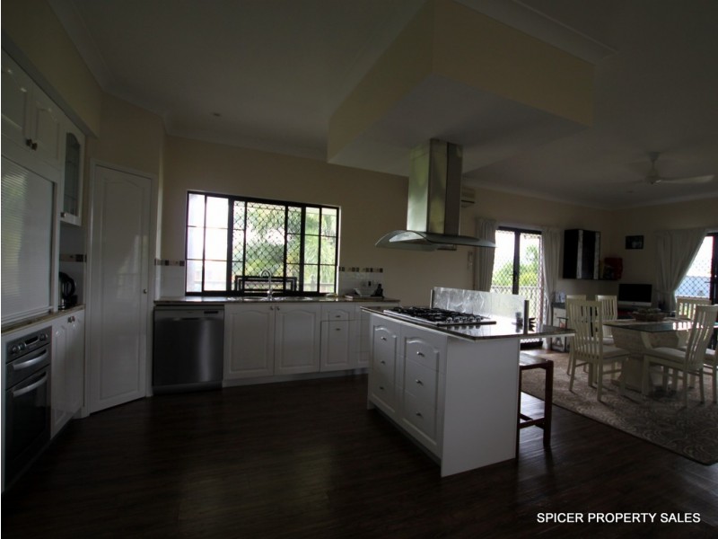 3 REBECCA JANE PARADE, Kurrimine Beach QLD 4871