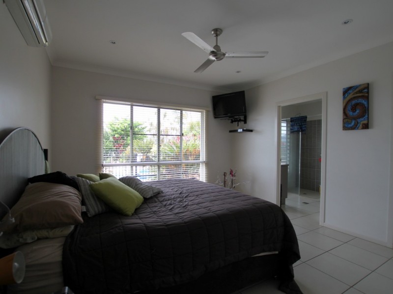 76 TULLY GORGE ROAD, Tully QLD 4854