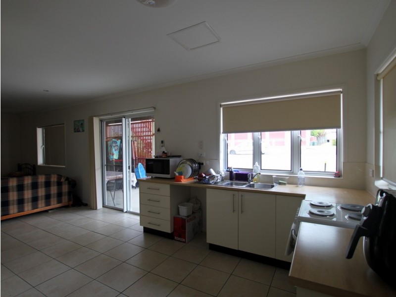 18 BRYANT STREET, Tully QLD 4854