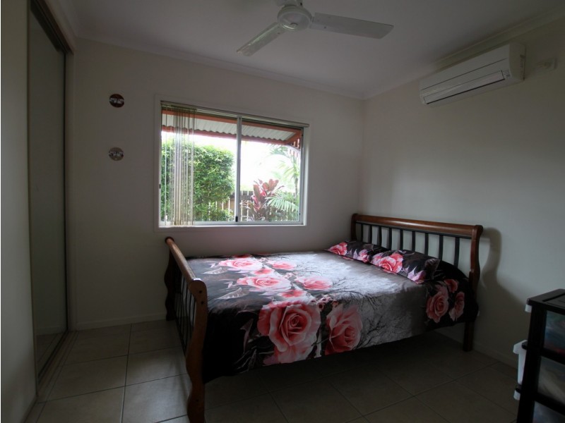 18 BRYANT STREET, Tully QLD 4854
