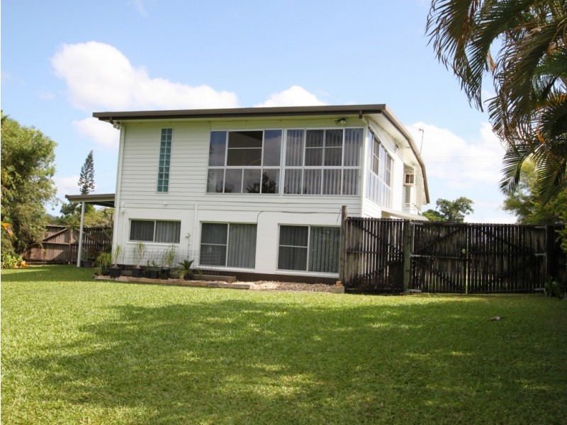 26 THURLES STREET, Tully QLD 4854