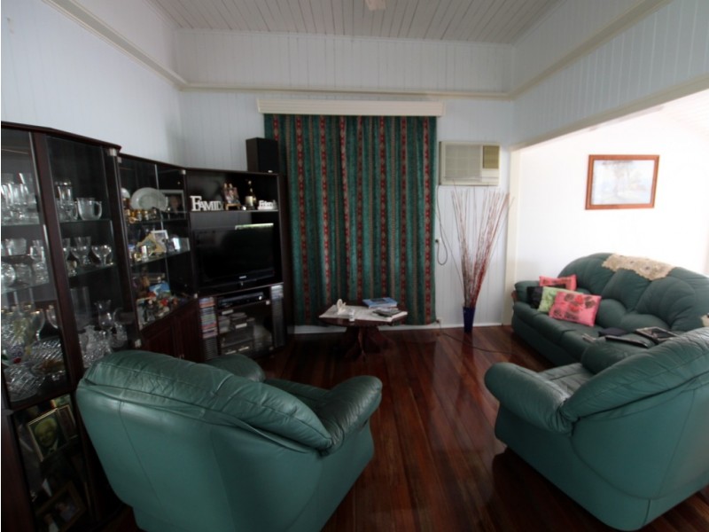 26 THURLES STREET, Tully QLD 4854