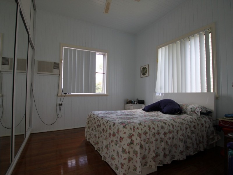 26 THURLES STREET, Tully QLD 4854