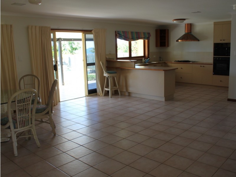 6 KENNEDY ESPLANADE, South Mission Beach QLD 4852