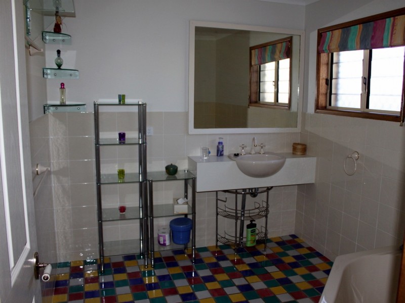 6 KENNEDY ESPLANADE, South Mission Beach QLD 4852