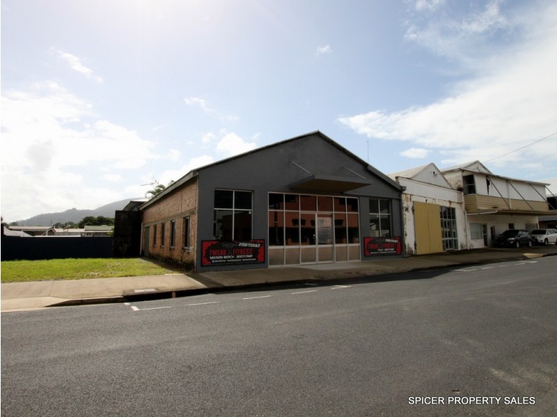 2-4 STILL STREET, Tully QLD 4854