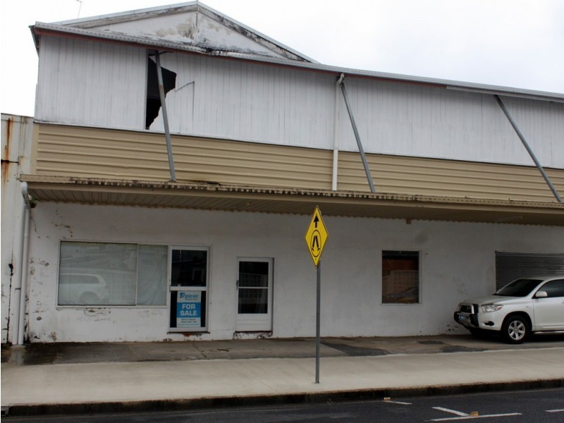 2-4 STILL STREET, Tully QLD 4854