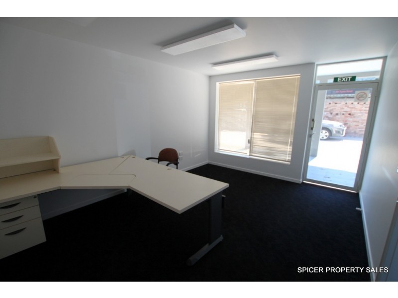 33-37 BUTLER STREET, Tully QLD 4854