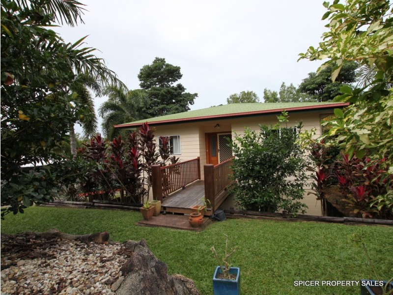 2 Dunkalli Crescent, Wongaling Beach QLD 4852