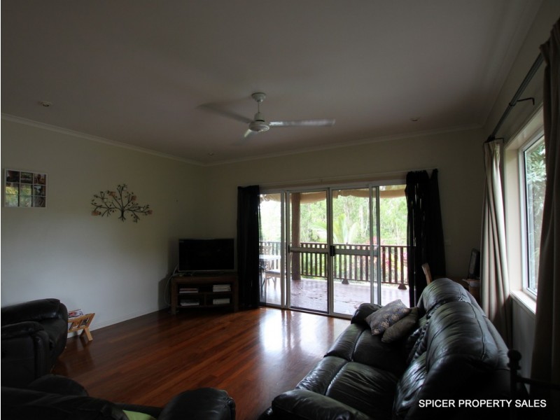 2 Dunkalli Crescent, Wongaling Beach QLD 4852