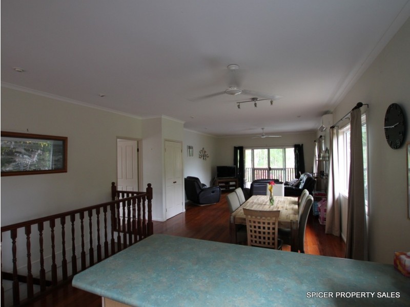 2 Dunkalli Crescent, Wongaling Beach QLD 4852
