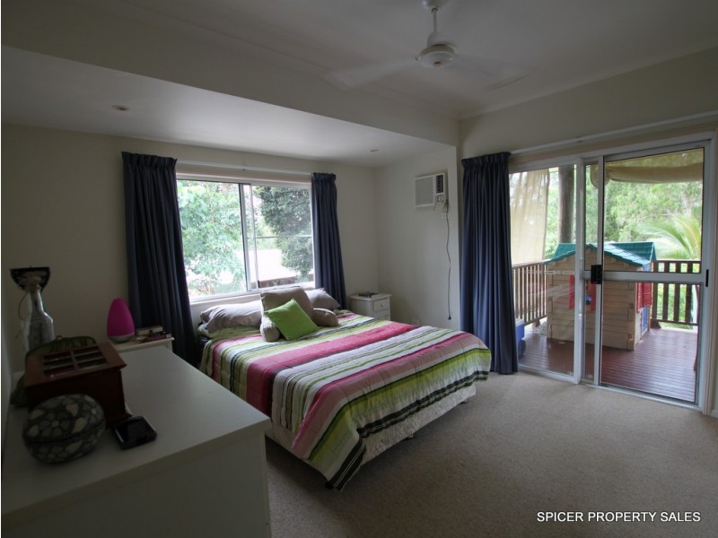 2 Dunkalli Crescent, Wongaling Beach QLD 4852