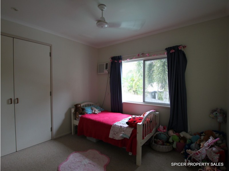 2 Dunkalli Crescent, Wongaling Beach QLD 4852