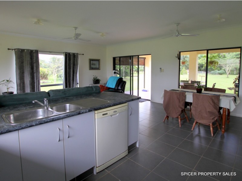 198 East Feluga Road, Feluga QLD 4854
