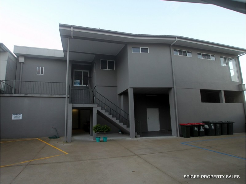 33-37 Butler Street, Tully QLD 4854
