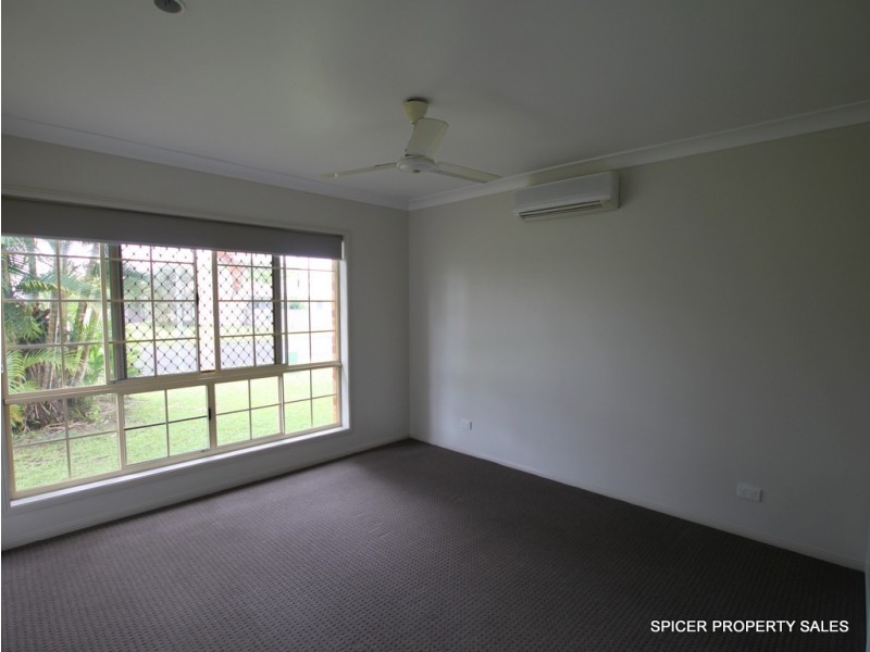 9 Campbell Street, Tully QLD 4854