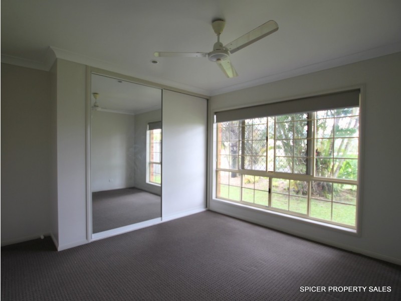 9 Campbell Street, Tully QLD 4854