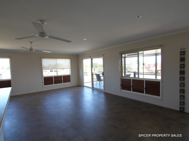 14 Hawthorn Drive, Kurrimine Beach QLD 4871