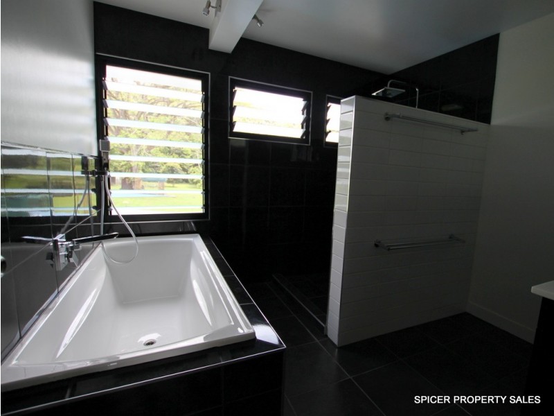 138 TULLY GORGE ROAD, Tully QLD 4854