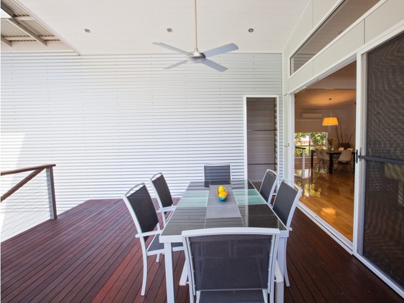 10 Dunkalli Crescent, Wongaling Beach QLD 4852