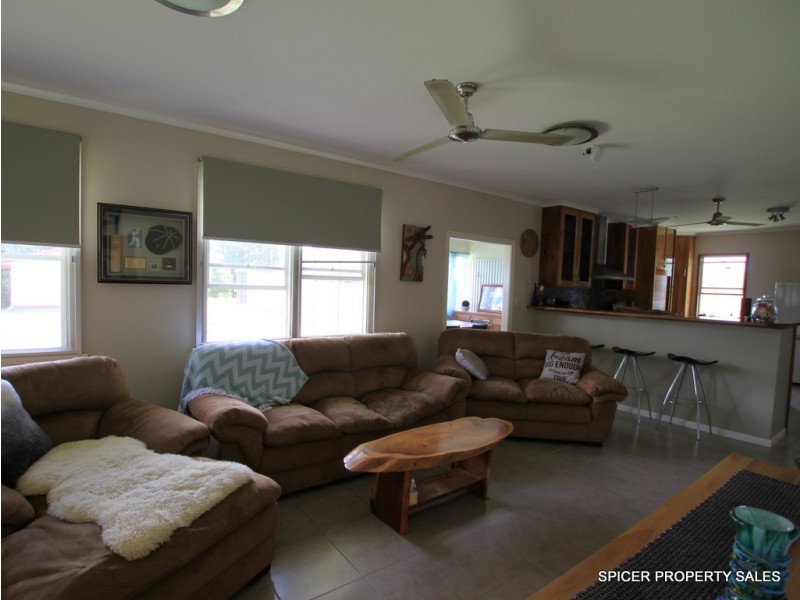 89 Keir Road, Tully QLD 4854