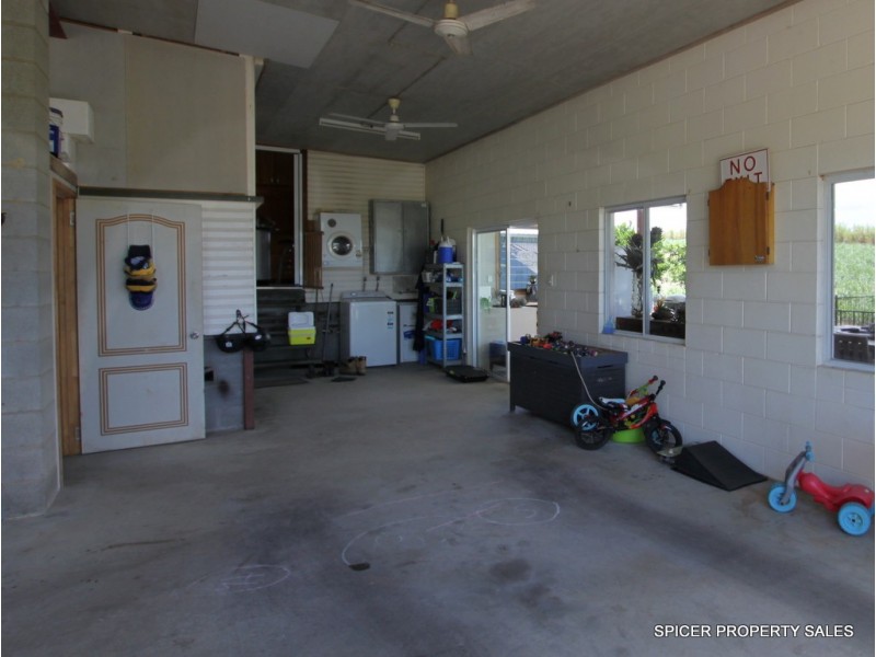89 Keir Road, Tully QLD 4854
