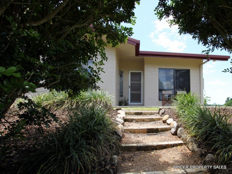 14 Maple Terrace, Tully QLD 4854