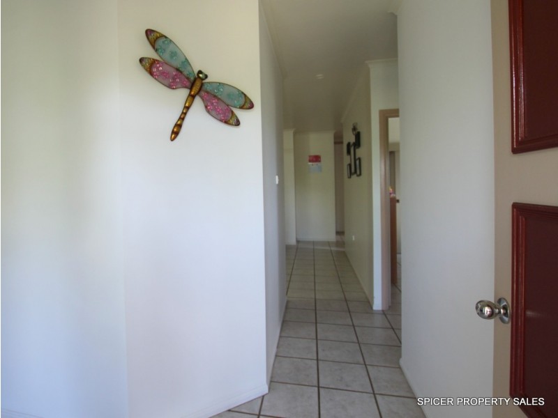 14 Maple Terrace, Tully QLD 4854