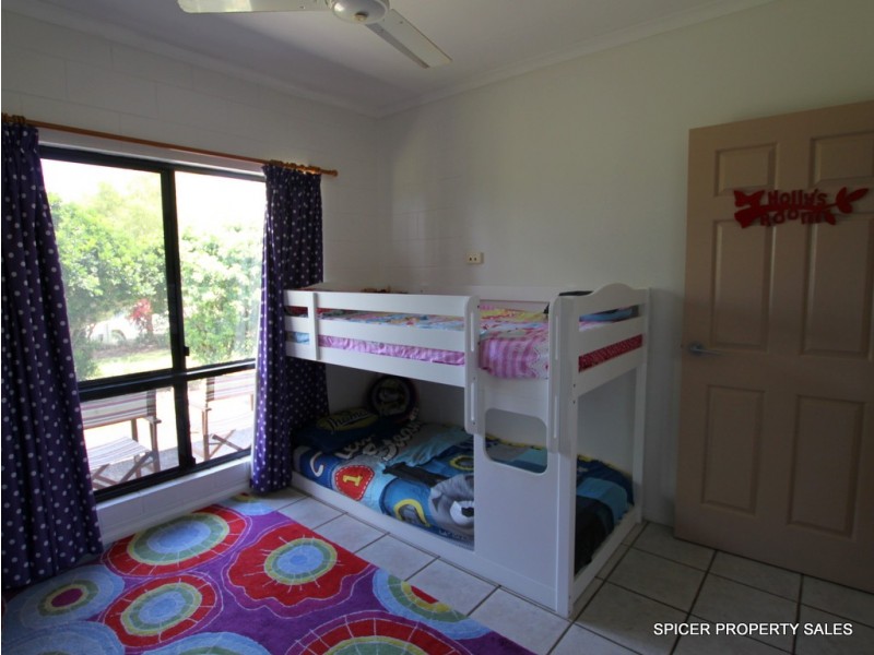 14 Maple Terrace, Tully QLD 4854